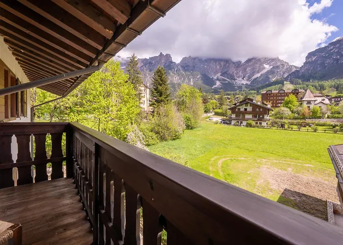 Apartamento Spacious Alpine Loft With Stunning Antelao Views San Vito di Cadore