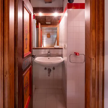 Spacious Alpine Loft With Stunning Antelao Views 아파트 *